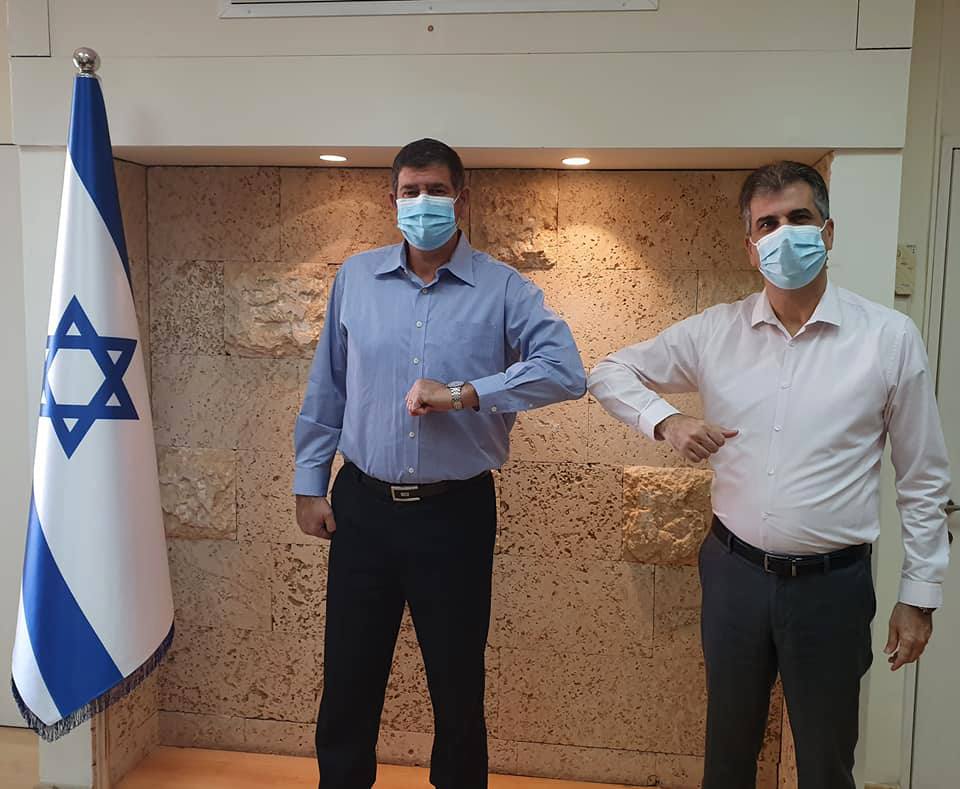 ראש העיר יוסי ברודני ושר המודיעין אלי כהן