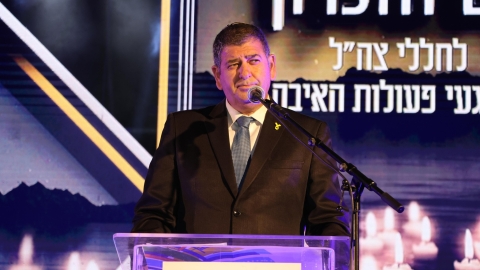 ערב יום הזיכרון בגבעת שמואל 17.jpg