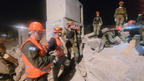 אימון לילה מיוחד ליחידת החילוץ של גבעת שמואל4.jpg