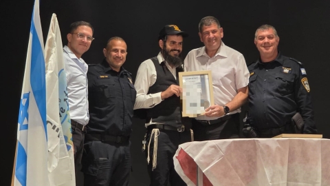 גבעת שמואל מצדיעה למתנדבי השיטור הקהילתי 3.jpg