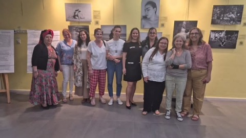 נשים מצטלמות מלחמה תיעוד מצמרר ומרגש של נשים מה-7 באוקטובר. 6.jpg
