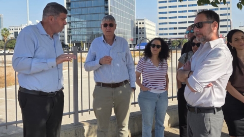ביקור נציגי הוועדה המחוזית לתכנון ולבנייה 1 5.jpg