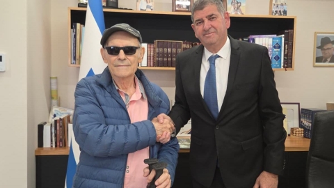 מפגש עדות אברהם רון (1).jpeg
